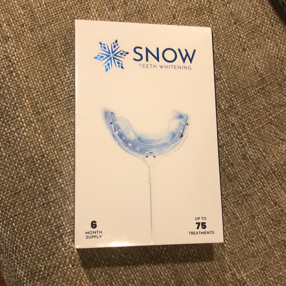 SNOW Teeth Whitening Kit - Picture 5 of 8